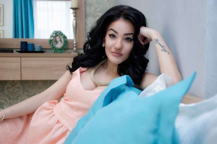 Слава проститутка интим салон Санкт-Петербурга у метро Василеостровская 